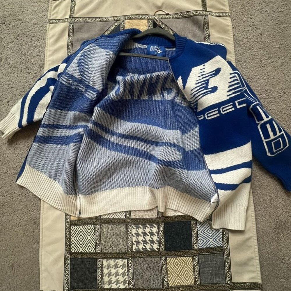 Aelfric Eden Blue & White Graphic Zip- Up Coat - Size Small